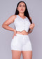 Conjunto Dril short skinny mas chaleco color blanco crudo.